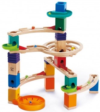 Circuit de billes en bois pour les enfants